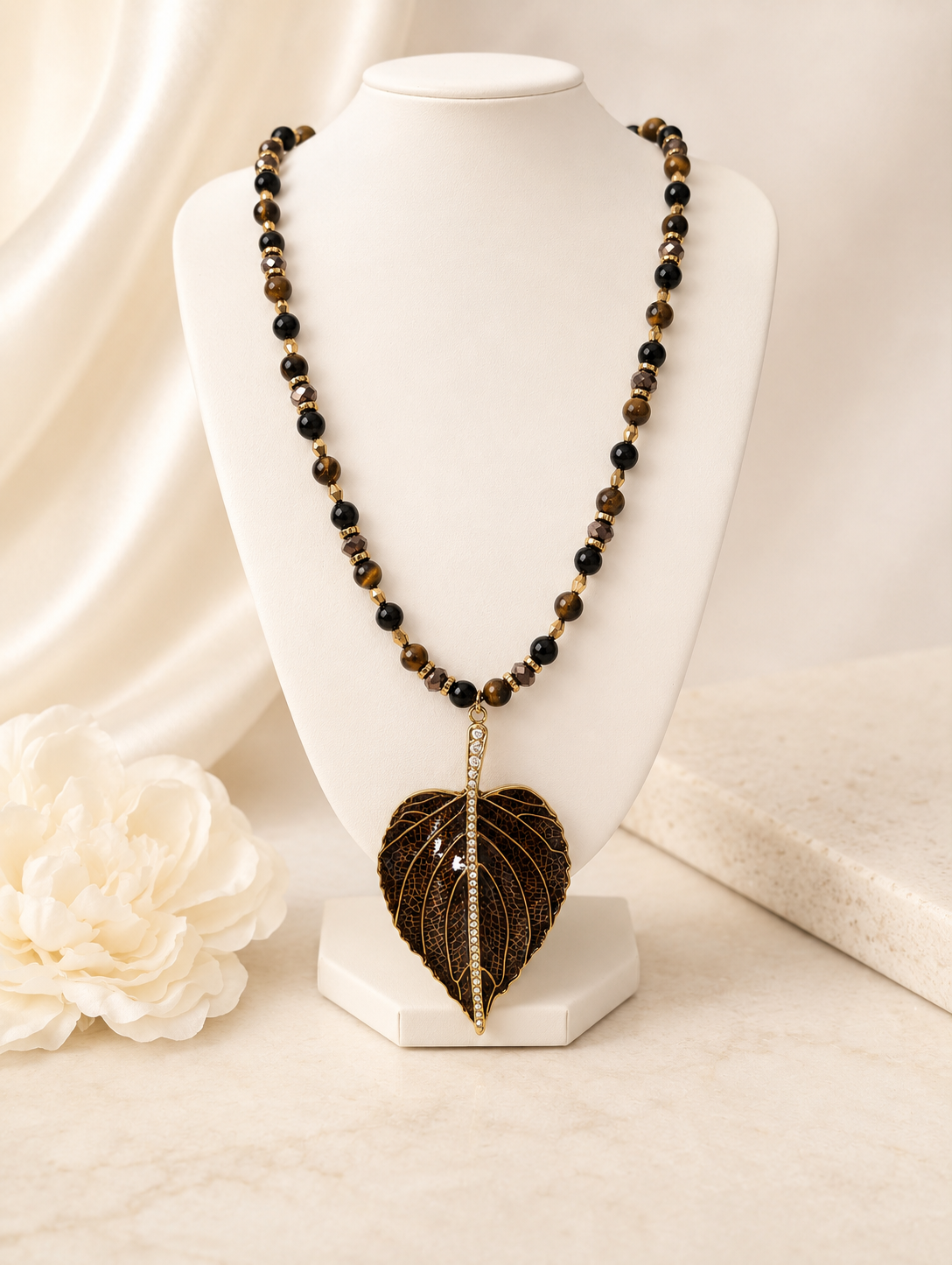 Golden Leaf - Tiger’s Eye & Onyx