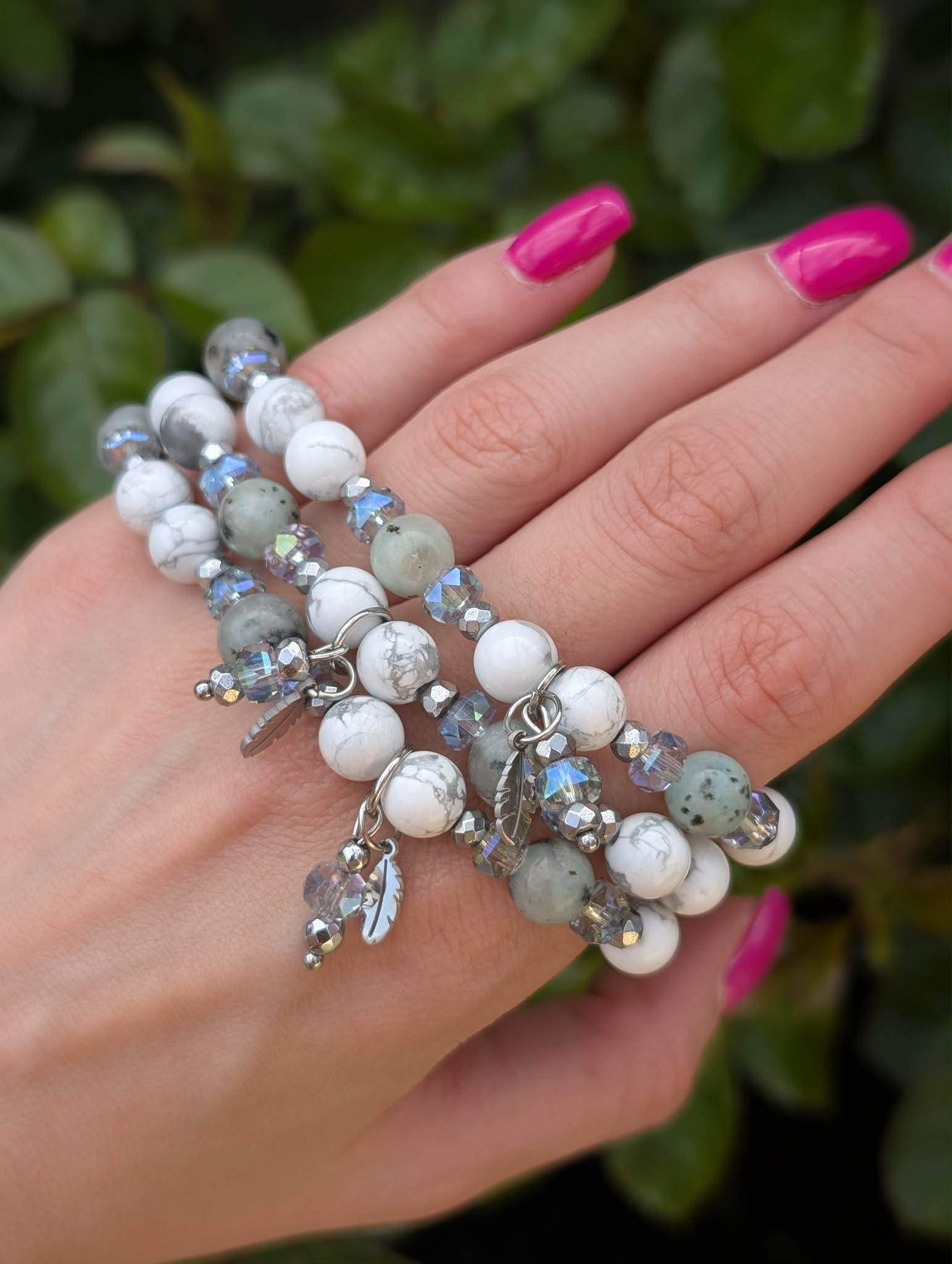 Kiwi - Howlite & Kiwi Jasper