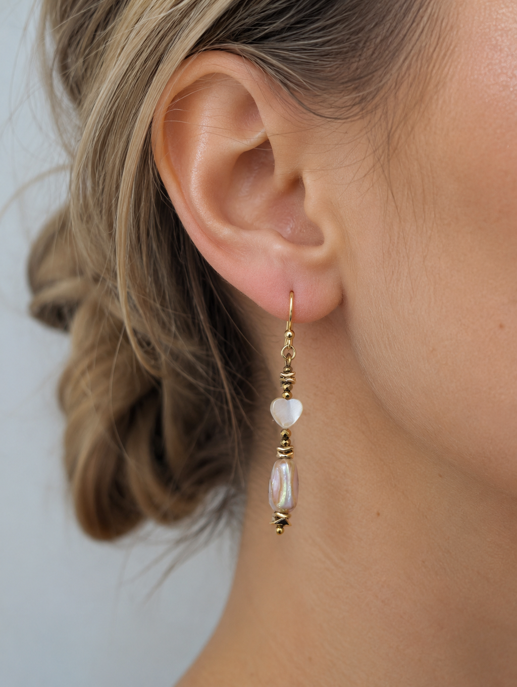 Pastel Pearl - Natural Freshwater Pearls & Aquamarine