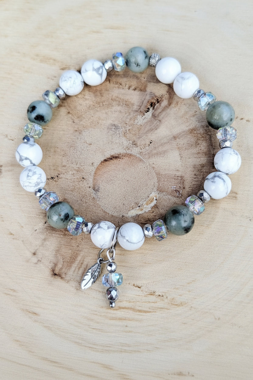 Kiwi - Howlite & Kiwi Jasper