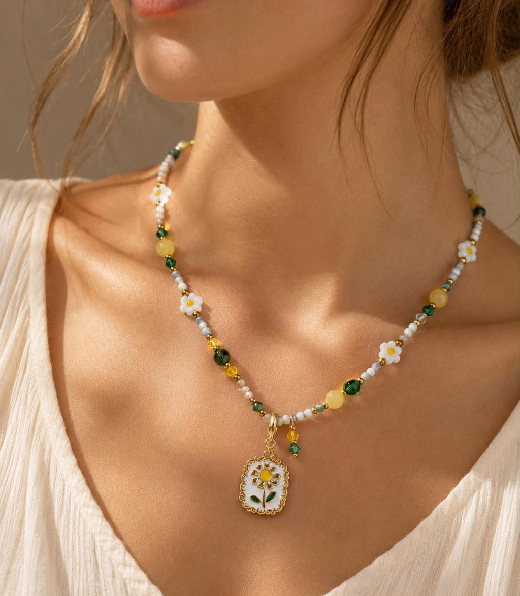 Summer Daisy - Howlite & Jade & Peridot