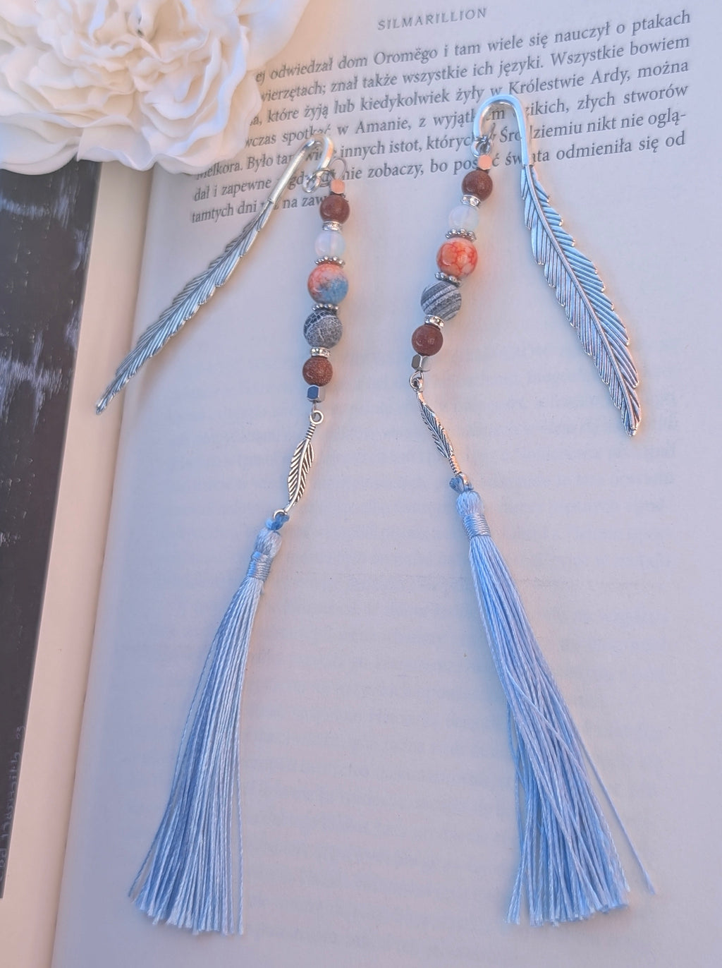 Sky Feather - Agates & Sandstone