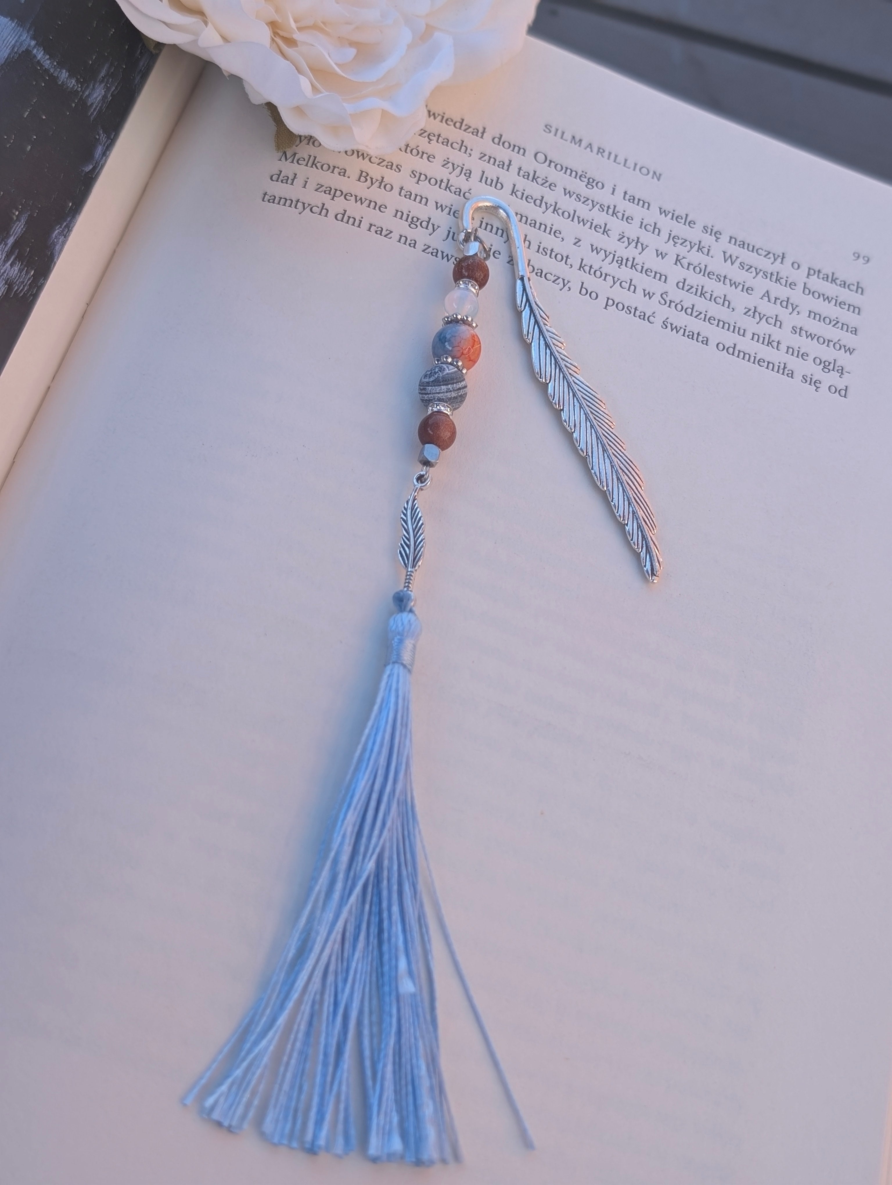 Sky Feather - Agates & Sandstone